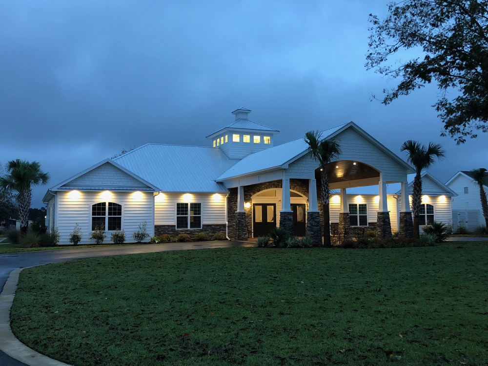 02 New Clubhouse at night